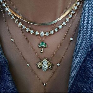 Gold snake chain necklace